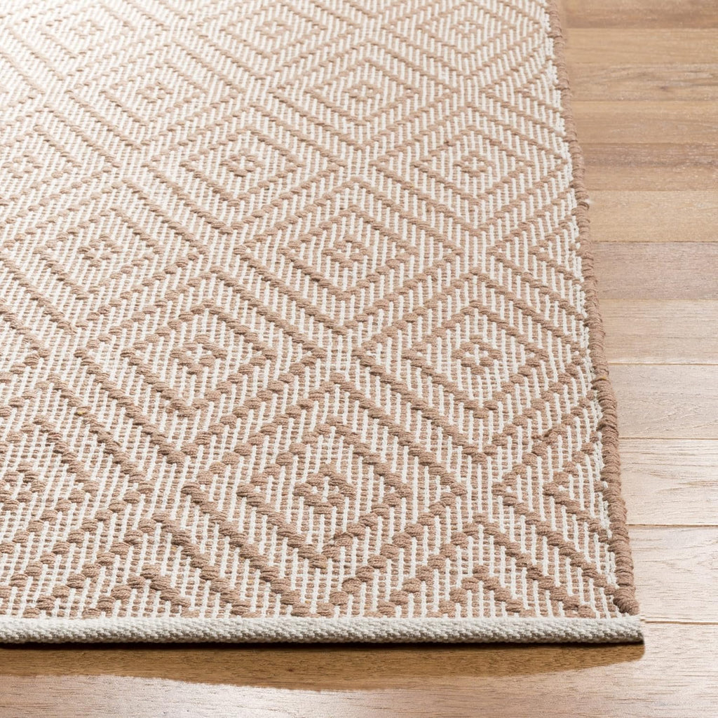 Beige & Ivory 3' x 5' Handmade Cotton Accent Rug O381423