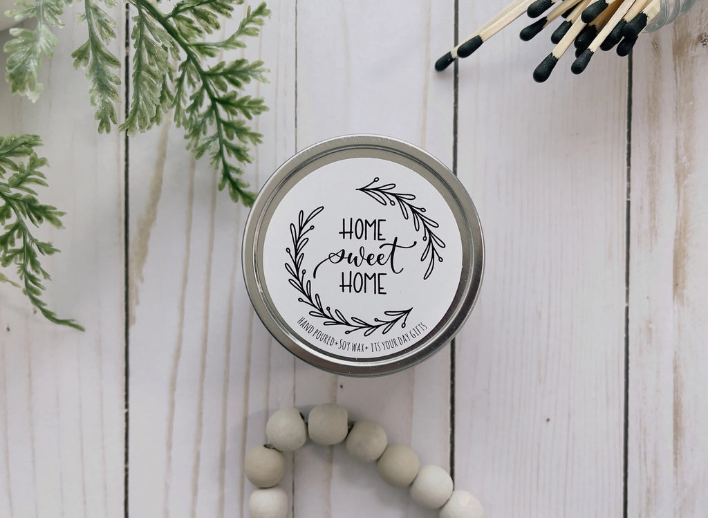 New Home Gift Basket with Cutting Board Spoons Candle Q328