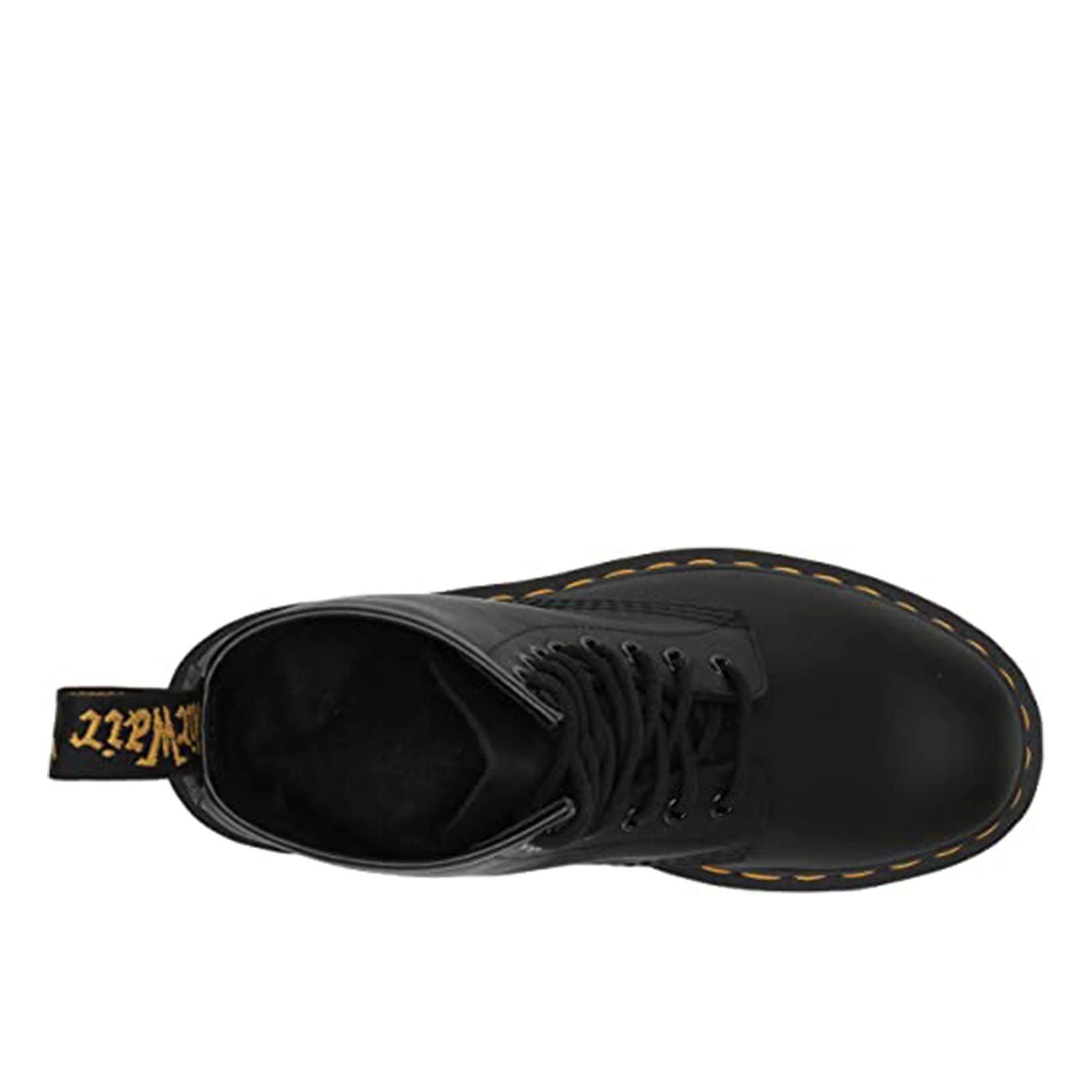 Greasy Black Boot K44631