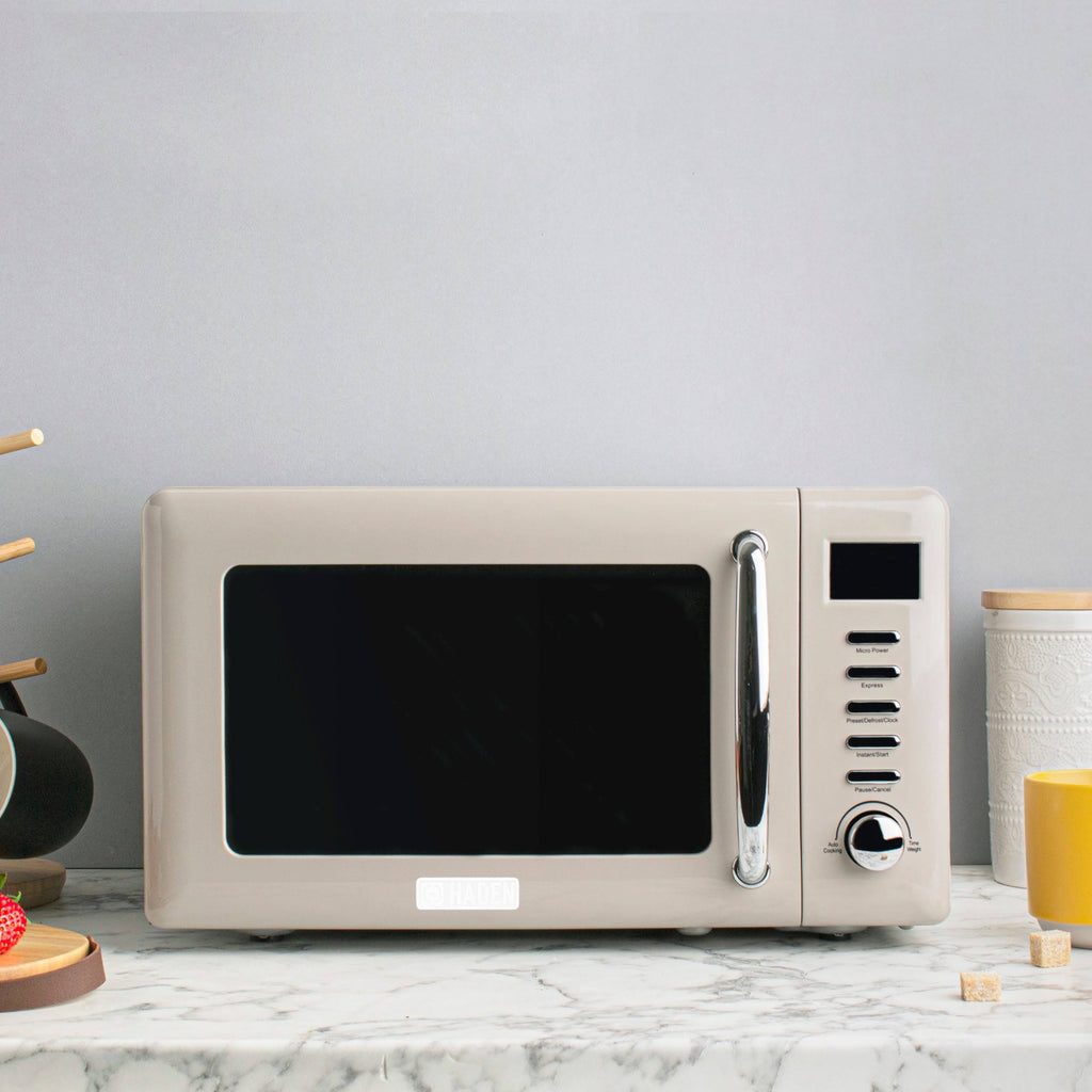 Putty Beige .7 Cubic Foot Microwave K62966