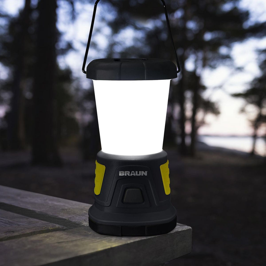 2000 Lumen Portable Lantern W974