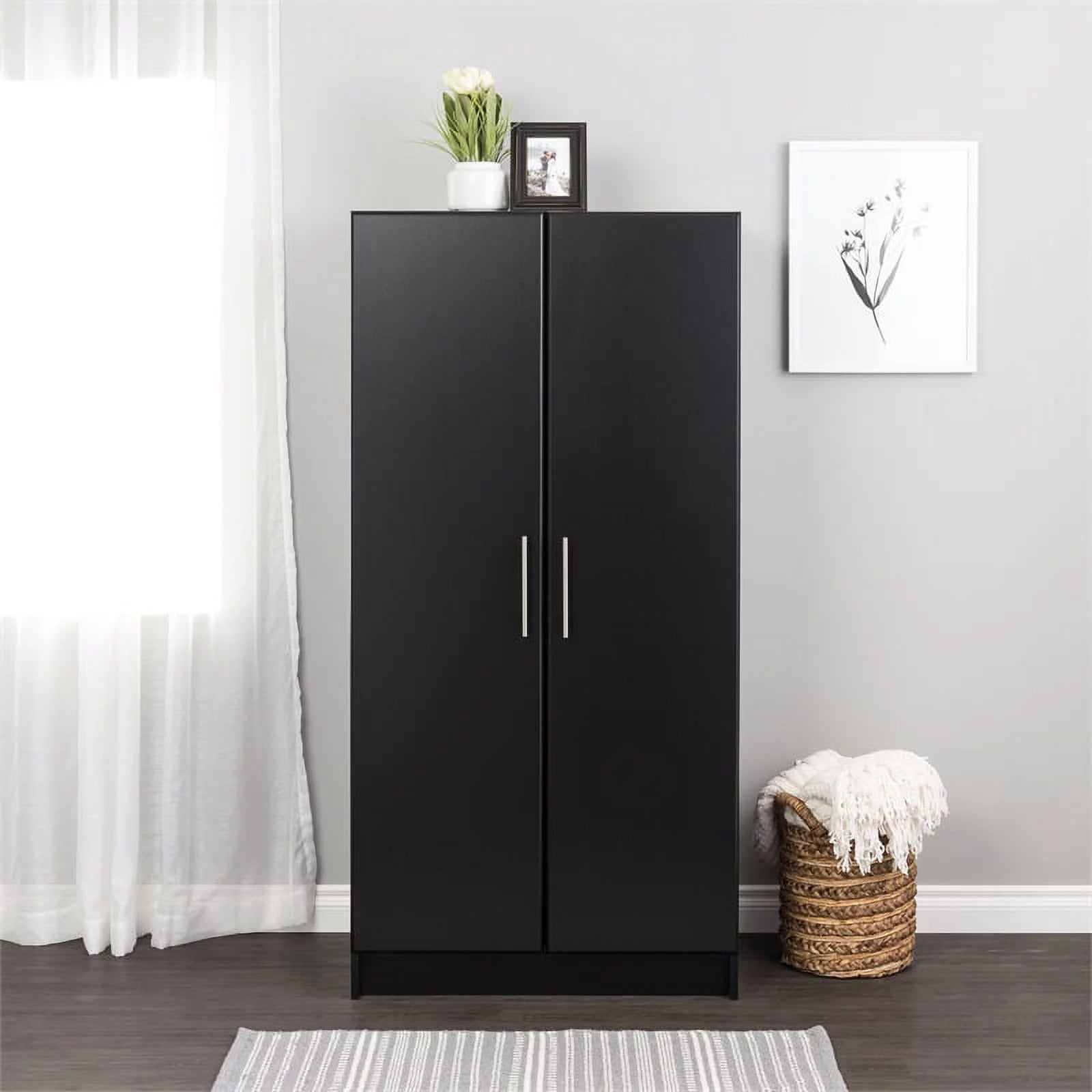 Black Storage Cabinet with Hanging Rail and Shelves Z732