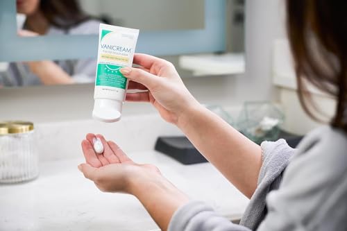 Moisturizing Skin Cream with Pump Dispenser - 16 fl oz (1 lb) B5817