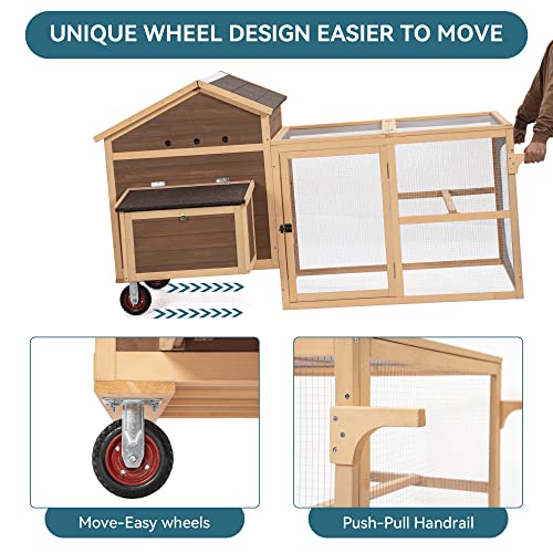 Mobile Hen House with Removable Bottom and Wheels D933