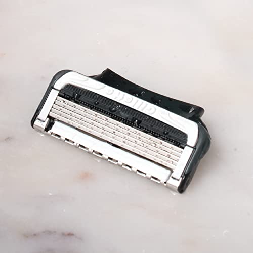 4 Razor Blade Refills with 2x Lubrication Z956