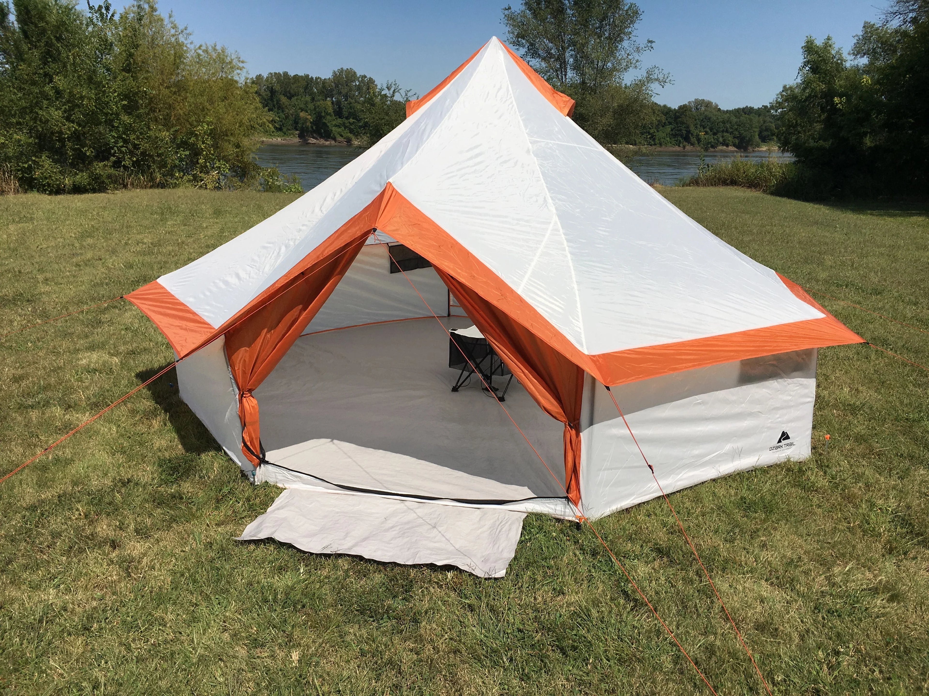 13' x 13' x 92 8 Person Yurt Tent G552646