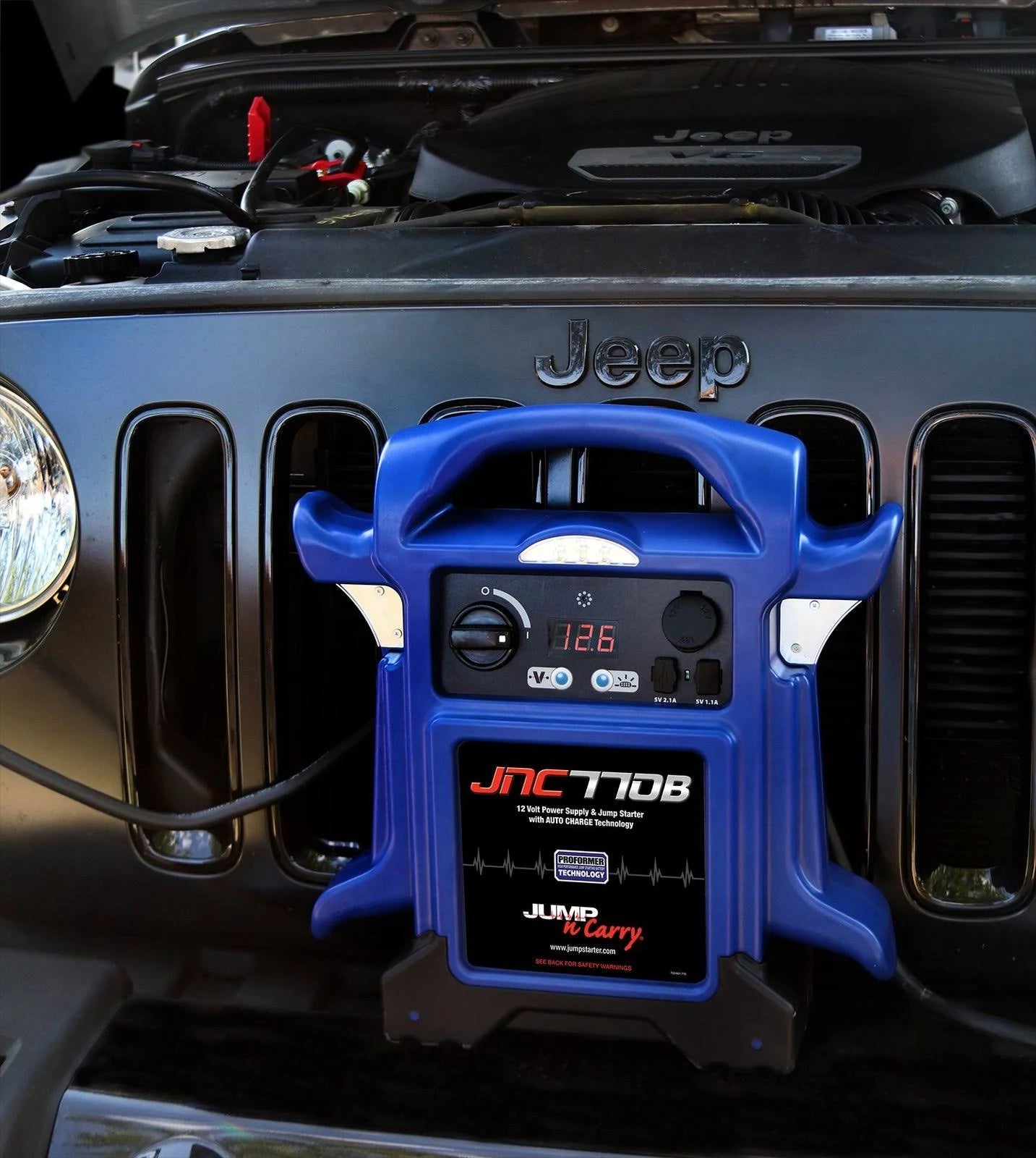 1700 Peak Amp 12-Volt Jump Starter N9409