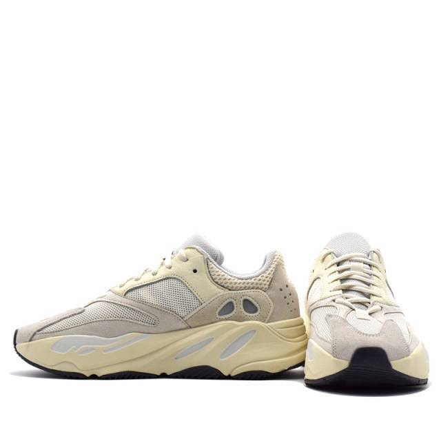 Mens Wave Runner 8.5 Shoes H87822