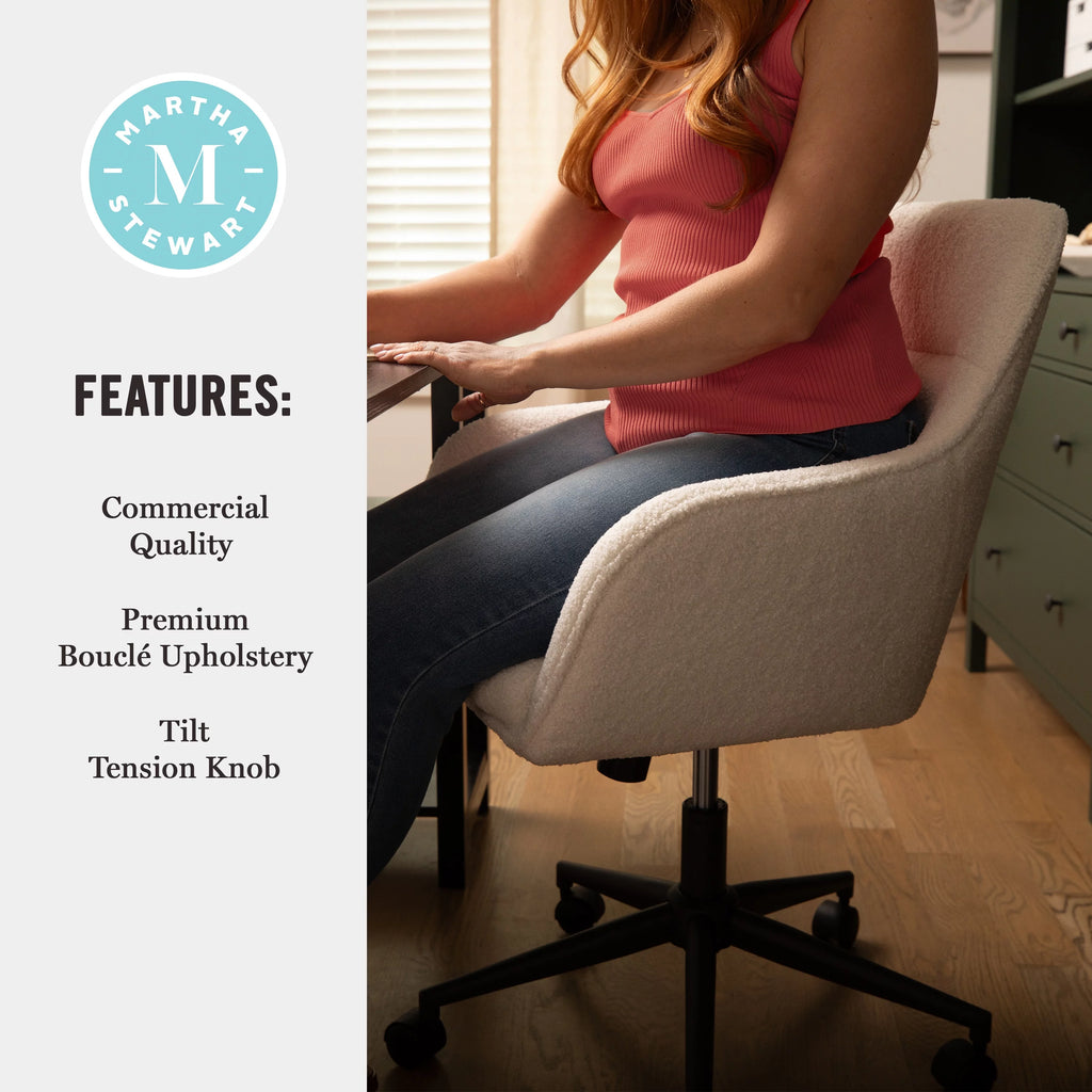 White Upholstered Office Chair D600469