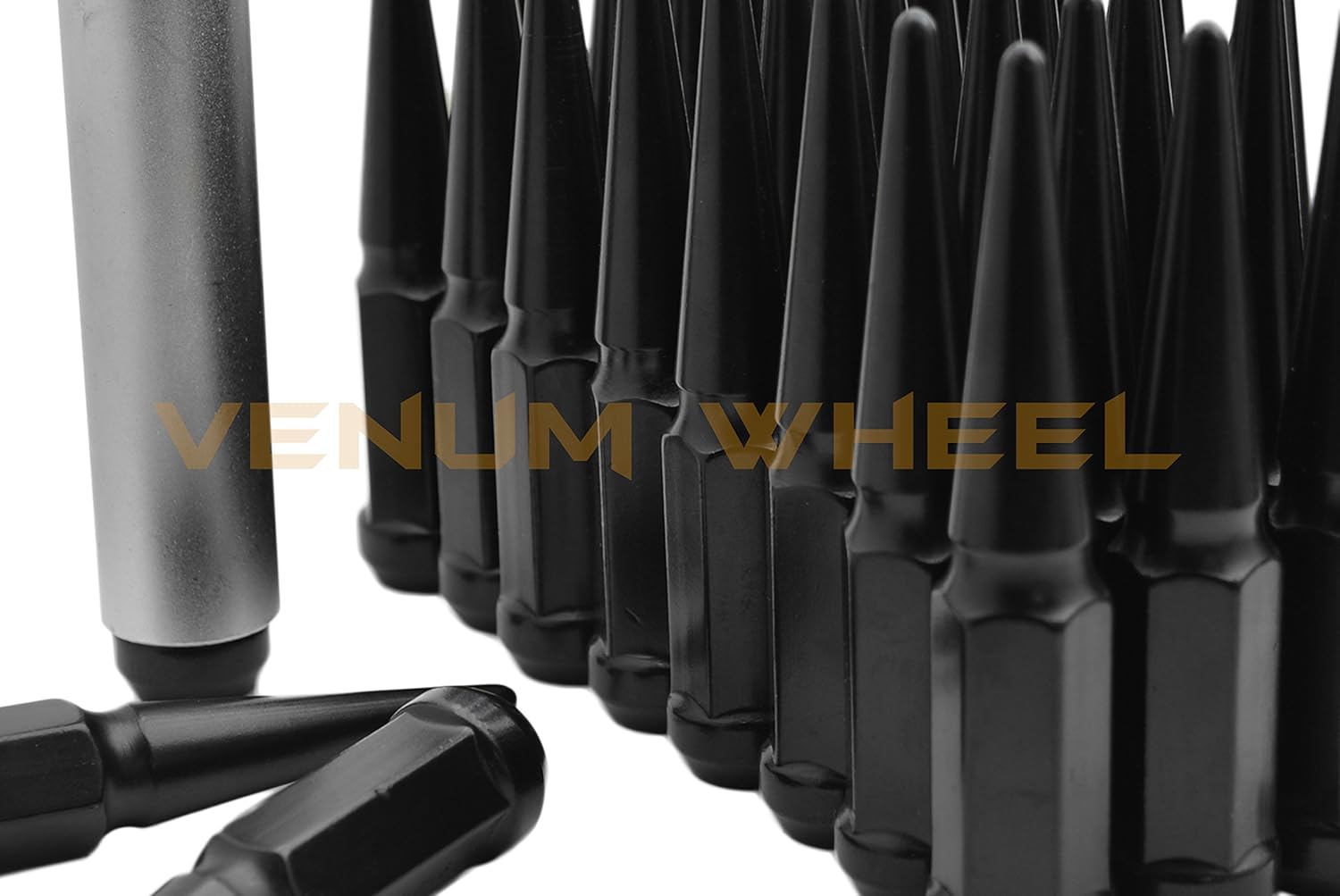20 Pc Black Solid Metal Lug Nuts with Key U792462